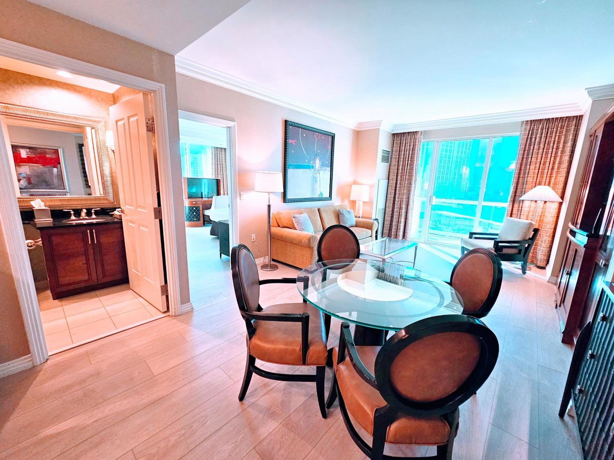 Strip & Sphere View - Separate Living Room - 2 Full Bath - Full Kitchen - Balcony - 900 Sqft - Mgm Signature Las Vegas Buitenkant foto