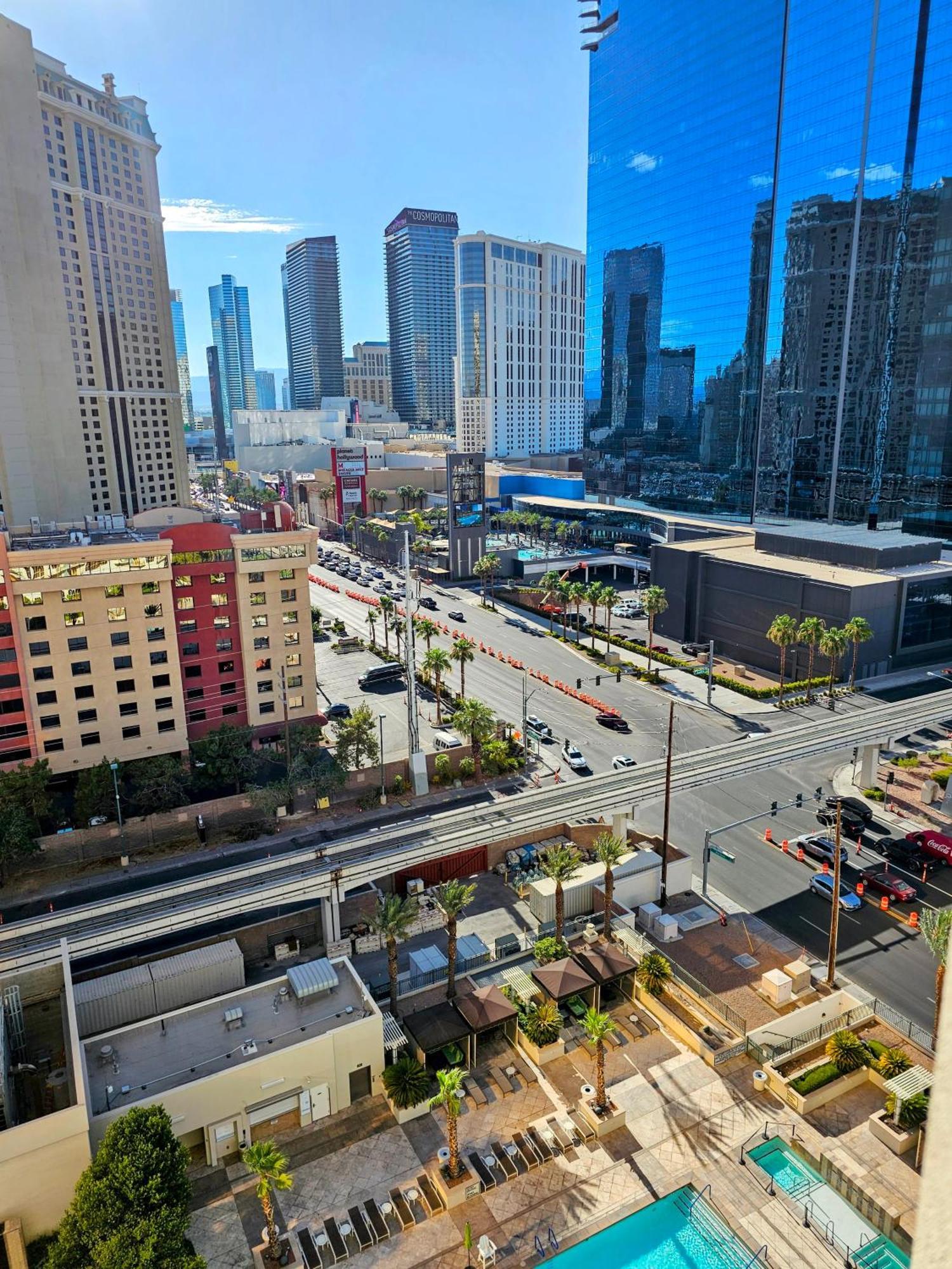 Strip & Sphere View - Separate Living Room - 2 Full Bath - Full Kitchen - Balcony - 900 Sqft - Mgm Signature Las Vegas Buitenkant foto